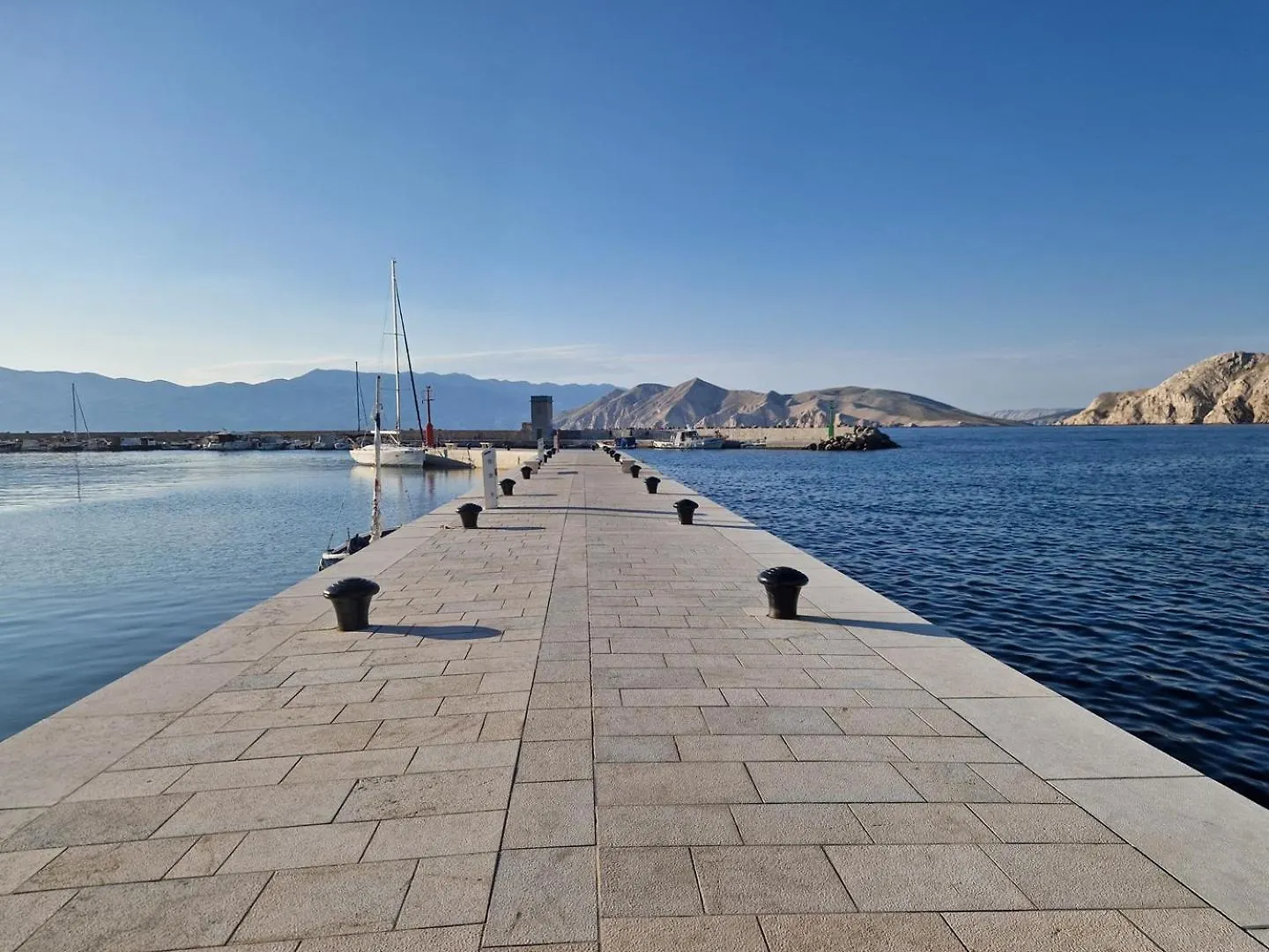 Apartment Zoric Baska 0*, Baska (Krk) Croatia